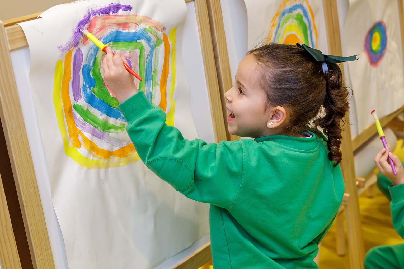 aula de arte escuela infantil bebin